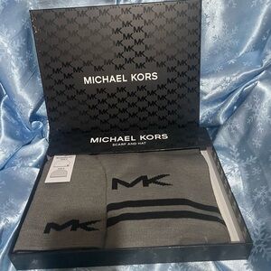 Michael Kors Black and Gray Scarf and Hat Set